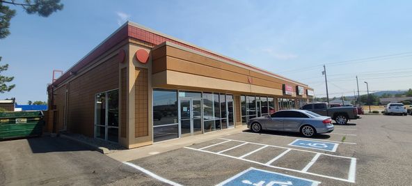 15701 - 15703 E Sprague Ave, Spokane Valley, WA, 99037